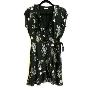 Aritzia Sunday Best Savoy Ruffled Wrap Dress Black Floral 0